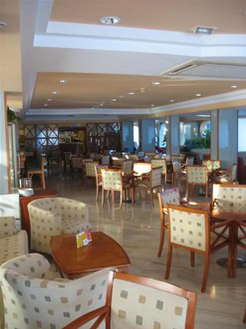 Hotel Vista Park Can Picafort  3*, Can Picafort (Mallorca) Hiszpania